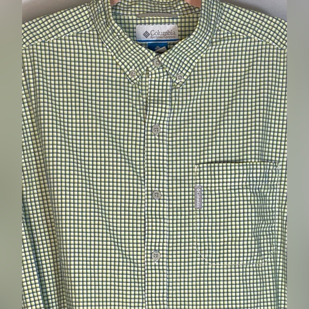 Columbia Men’s Blue Yellow Plaid Button Down Shirt L Long Sleeve Outdoor Casual